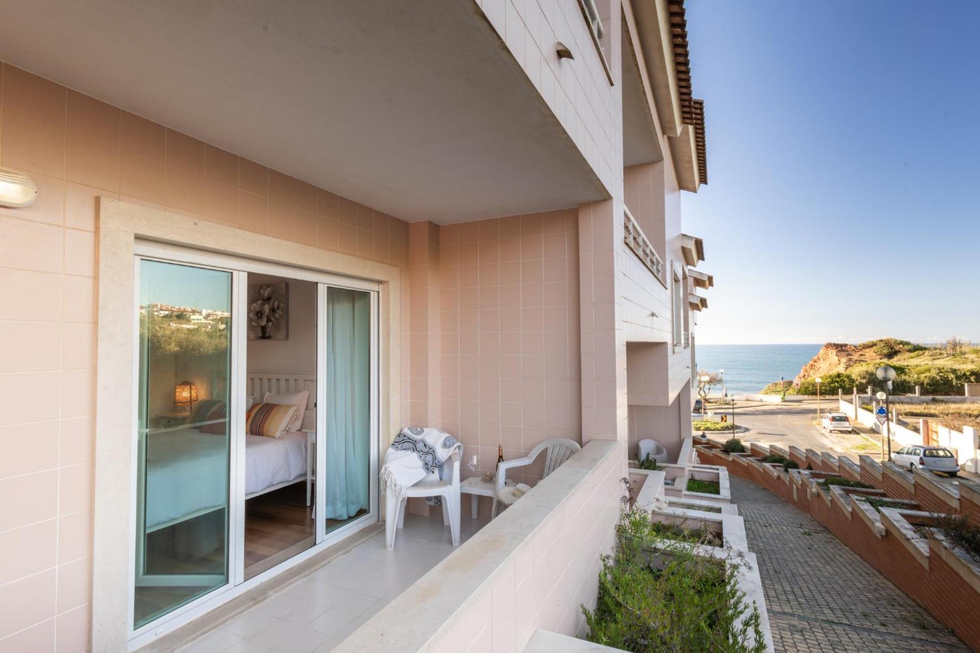 Casa Da Praia - By Smarthomes São Martinho do Porto Esterno foto